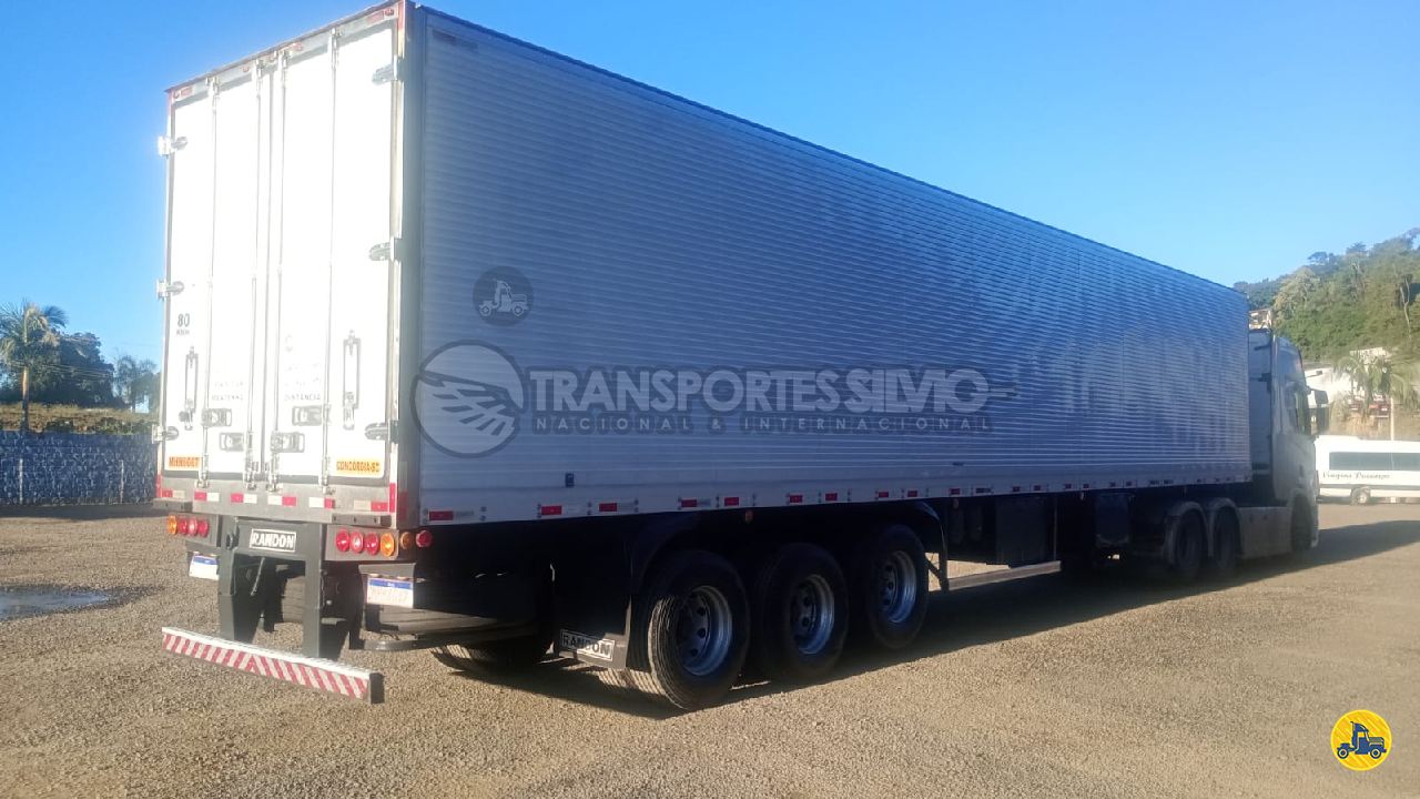 CARRETA SEMI-REBOQUE FRIGORIFICO Transportes Silvio CONCORDIA SANTA CATARINA SC
